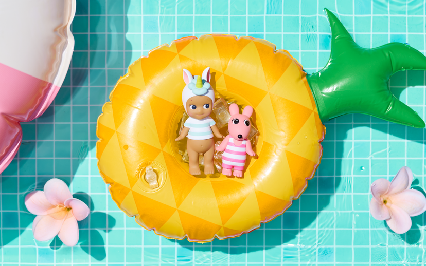 Summer Vacation: Sun-Kissed Style - SOLD OUT B9